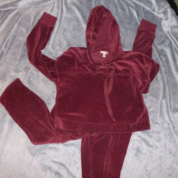 Velvet Matching Track Suit - Picture 1 of 3